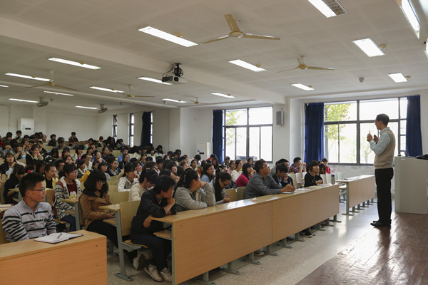 【william威廉中文官网新生导航系列讲座】Learn to learn--william威廉中文官网经理与14级员工亲密接触